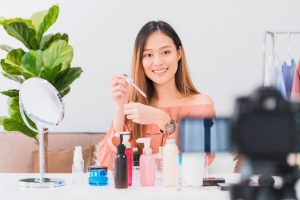 Read more about the article Skin Food: Panduan Nutrisi dari Dalam untuk Kulit Glowing Maksimal